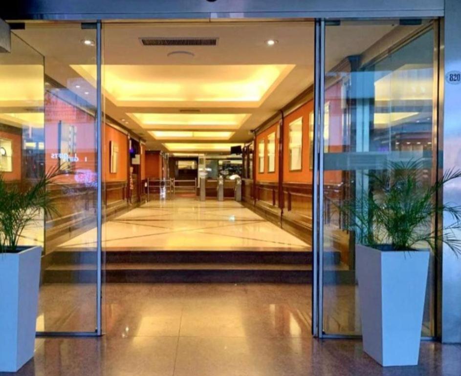 אפרטהוטל בואנוס איירס Torre Corrientes מראה חיצוני תמונה
